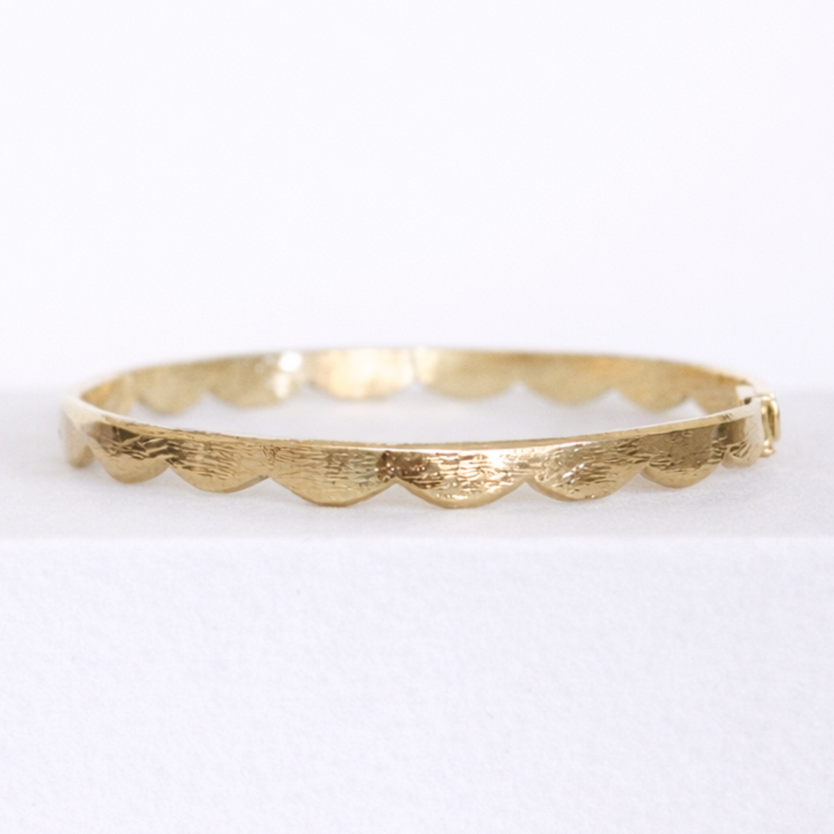Scallop Bangle Mary Frances Maker
